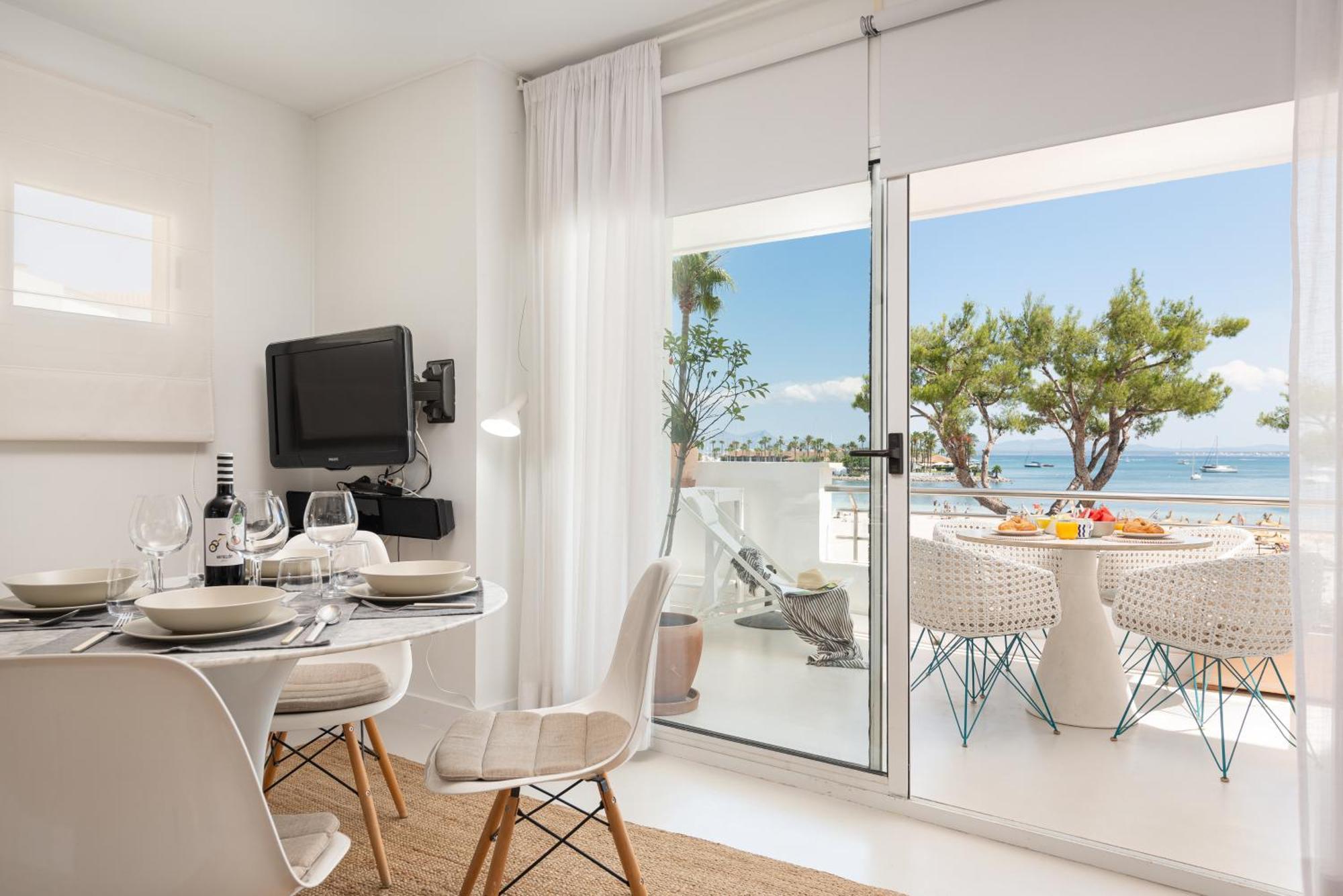 Apartment Blue View Port de Alcudia  Exteriör bild